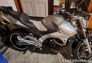 Susuki GSR 600 - 06