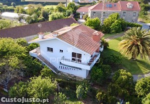 Onde a serenidade do mar encontra o conforto de casa. ??