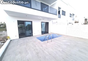 T4 tavira com piscina