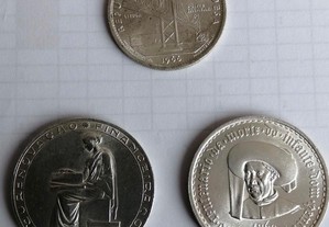 12 moedas em prata, belas