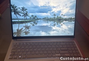 Portátil ASUS X1605ZA - i7 / 16GB RAM / 954GB | Bom Estado