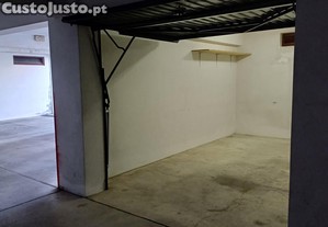 Garagem/Armazm (Box) em Vagos/Aveiro- 13 m2