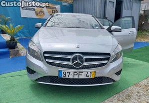 Mercedes-Benz A 180 URBAN   NACIONAL - 14