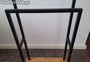 Toalheiro de p� BAMBU