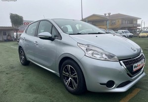 Peugeot 208 1.4 Hdi Active