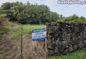 Terreno Com Potencial De Construo - Cabeo...