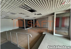 Loja Com Excelente Localização