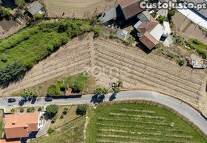 Terreno Com Moradia Para Reconstrução