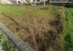 Terreno Na En319-2, Portela, Recarei,Liga...
