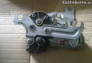 Motor Limpa Vidros Tras TGE419D FIAT UNO FIAT UNO 146 1992 1.0 42CV 5P VERMELHO TRAS Magnet Marelli 