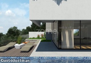 Moradia T3 Nova · 3 Suites · Lote Individual ·...