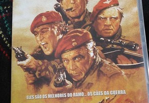 Os Gansos Selvagens (1978) Roger Moore IMDB 6.8