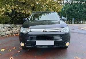 Mitsubishi Outlander 2.0 - 16