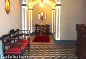 Moradia com 316 m2 inserida em Prédio no Centro Histórico de Elvas