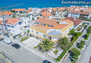 Moradia com utilização de Habitação e Serviços