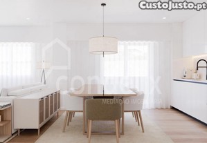 Apartamento T2 Na Urbanização Moinho Do Guizo...