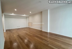 Apartamento T3 Novo No Centro Da Maia Com Terraço, Porto, Maia