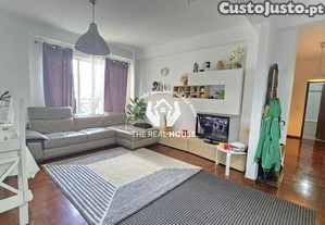 Apartamento t4 canio