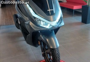 Honda pcx 125  Modelo NOVO + EXTRAS
