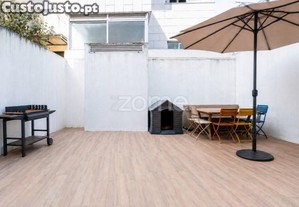 T1 Com Terraço Em Vale Formoso