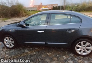 Renault Fluence 1.5 DCI - 10