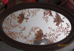 Espelho/Quadro oval com enfeites de folhas secas