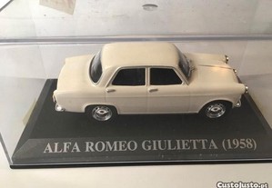 Alfa Romeo Giulietta (1958) - matrícula PT - Ixo para Altaya - Escala 1/43 - Mint
