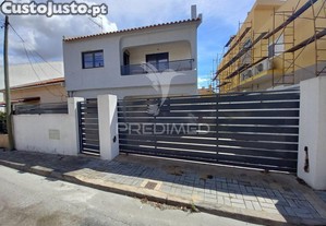 se moradia t4+2 foros da amora