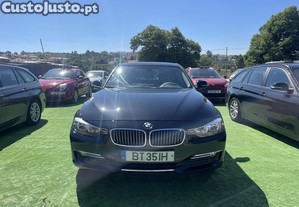 BMW 318 Luxe - 12