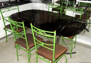 Mesa Cozinha Cadeiras e Cadeirão verdes