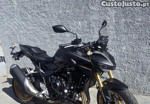 Honda CB1000 Hornet SP - COM 750 KMS