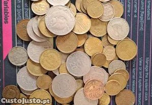 Lote de 0.4 kg de moedas (90) da Rep�blica Portuguesa (1969 a 2001)