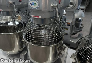 Batedeira planetria 20 Litros 3 velocidades