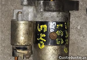 MOTOR DE ARRANQUE Citroen saxo 1996 M002T13081