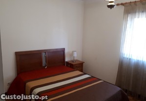 Quarto rapariga vila real utad