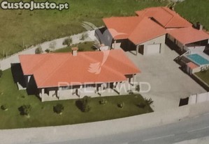 Moradia t3 em resende - são cipriano