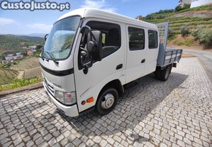 Toyota Dyna tripla 9l 3.0 D4d Diesel CT RD 9 lugares 109 cv / 80 kW 2009 1KD-FTV
