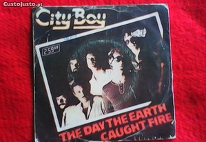City Boy - vinil single