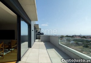 Penthouse Duplex T4 Leça Da Palmeira - Ocean...