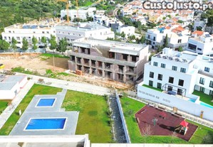 Apartamento T3 Em Tavira Com Piscina E...