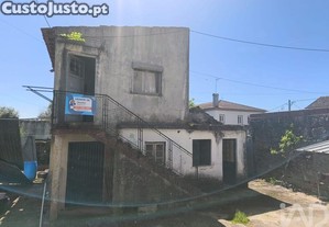 Casa / Villa T4 em Canas de Senhorim de 176,00 m²