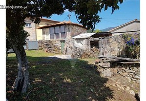 ID: 123001061-239 Moradia em Valbom (São Pedro), Passô e Valbom (São Martinho) -Vila Verde