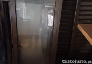 portas e janelas em aluminios