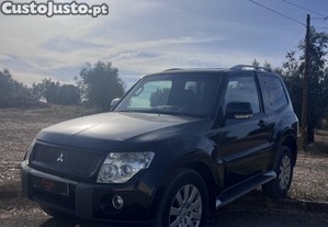 Mitsubishi Pajero Pajero - 07
