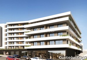 Apartamento T1+1 C/ Varanda, Freamunde, Paços...
