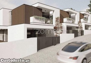 Moradia T3 Em Construção- Vale S. Martinho