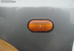 Renault Clio 1 - Pisca do guarda lamas