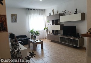Apartamento T1 em Setbal- Ideal para Investimento ou Habitao