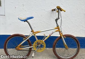 Bicicleta BMX anos 80