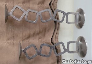 Castiçais Quadrados Verticais Metal Prateado